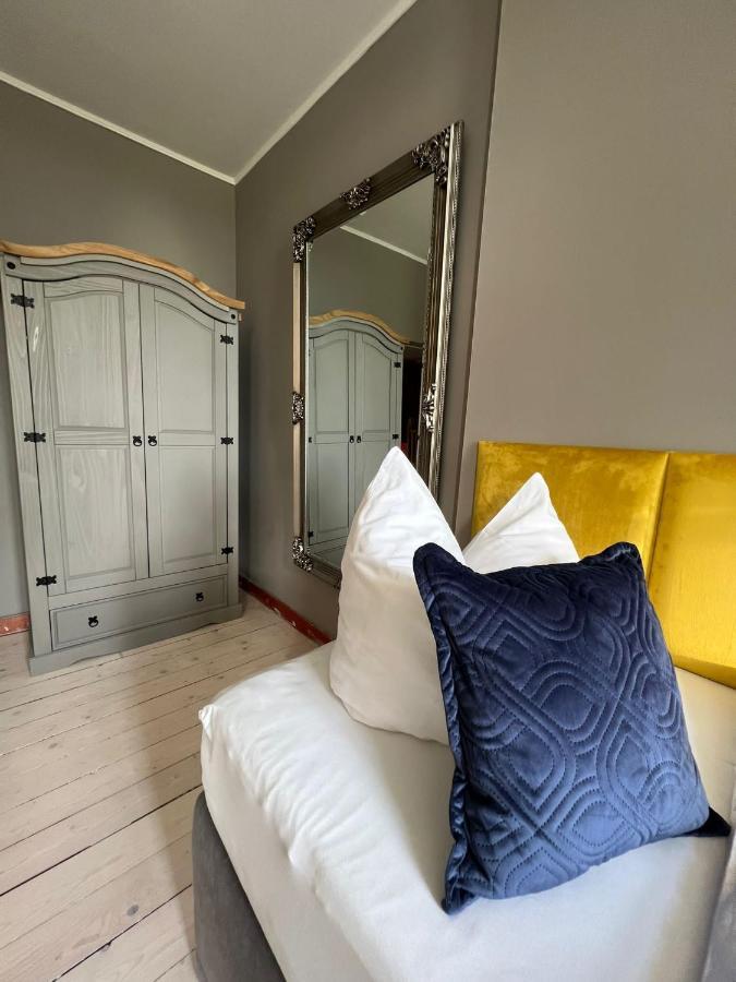 Gutshauszimmer Neu Gaarz Екстер'єр фото