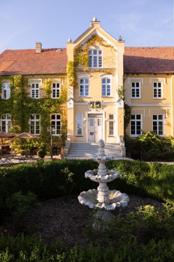 Gutshauszimmer Neu Gaarz Екстер'єр фото